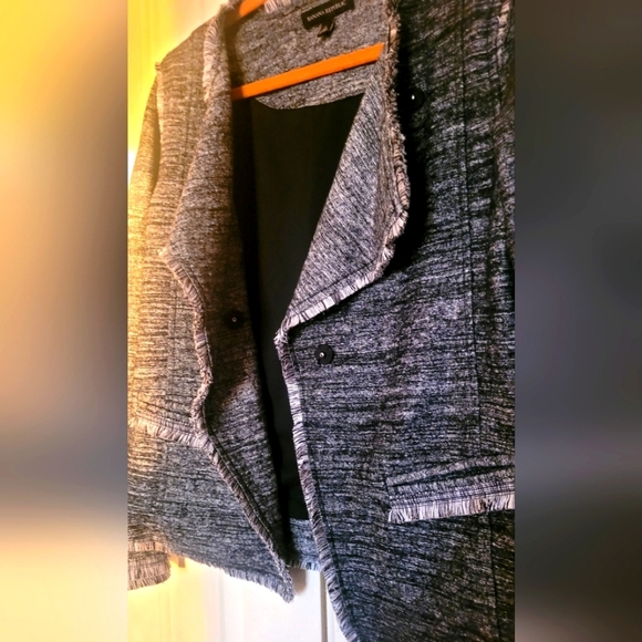 Banana Republic Black and Gray Blazer, Medium - Picture 6 of 8